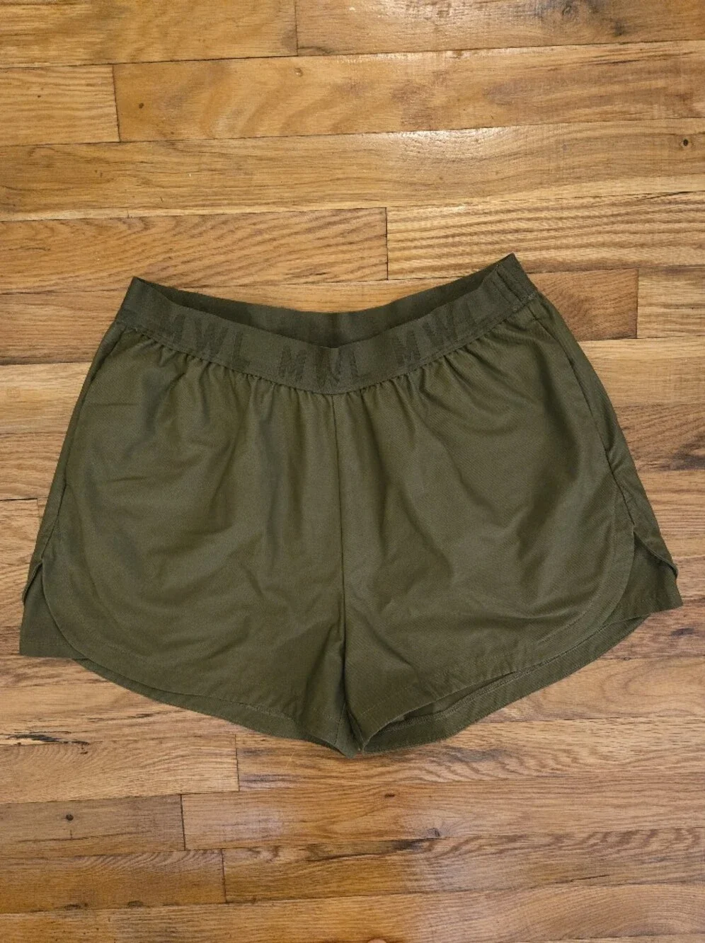Madewell MWL Allways Pull On Olive Green Athletic Shorts Elastic Waist Medium